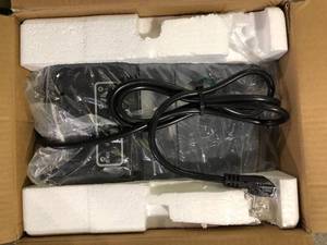 Magic Chef 27 lbs. Bullet Ice Countertop Ice Maker in Stainless Steel   Customer Returns See Pictures