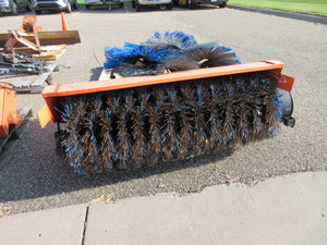 lot 904 image: KANLAN RTV SWEEPER ATTACHMENT