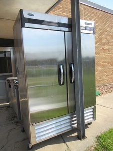lot 907 image: NORLAKE DOUBLE DOOR REFRIGERATOR