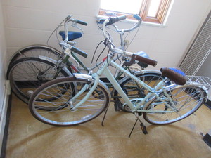 lot 920 image: VINTAGE BICYCLES