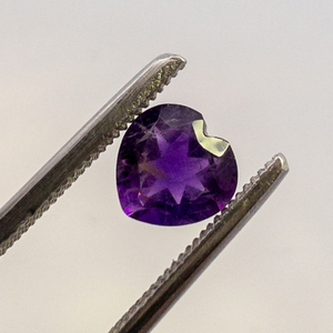 lot 64 image: AMETHYST - 0.74ct. Heart shape brilliant cut