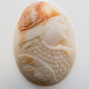 lot 78 image: Large SHELL CAMEO - Oval Phrygian Warrior