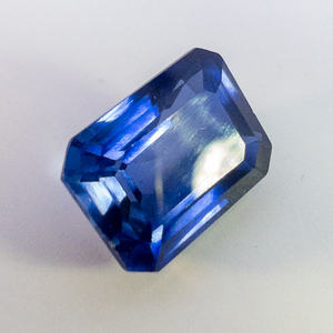 lot 88 image: LAB GROWN BLUE SAPPHIRE - 6.37ct. Emerald cut