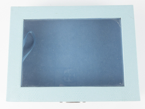 lot 105 image: Colleens Prestige Mini Anti-Tarnish Textured Baby Blue Jewelry Box