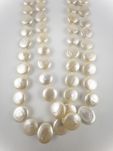 lot 148 image: Champagne Freshwater Coin Pearl Necklace . 48