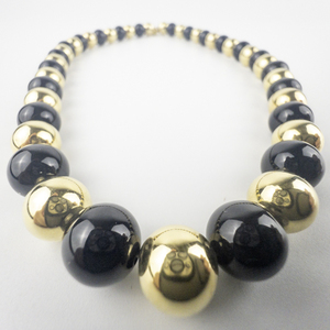 lot 150 image: Onyx & Sterling Silver Bead Necklace.