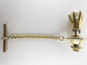 lot 200 image: Vintage Tall Claw Set, Simulated Pearl Yellow Base Metal Tie Tac.