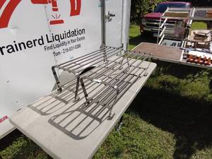 lot 38 image: Metal Roof Luggage Rack