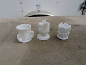 lot 65 image: Vintage White Milk Glass Votive Holders - Set of 3