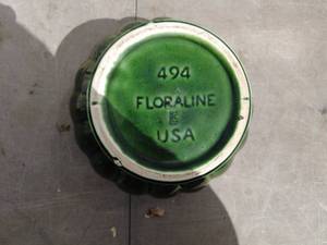 lot 95 image: Vintage Floraline USA Green Ceramic Planter Bowl