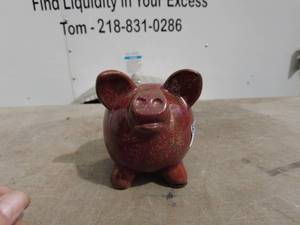 lot 97 image: Vintage Red Ceramic Pig Figurine