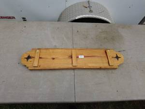 lot 99 image: Wooden Wall Sign Decor with Inspirational Quote
