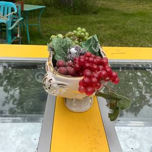 lot 359 image: Vintage Ceramic Fruit Bowl with Artificial Grapes