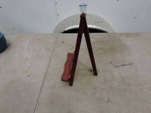 lot 150 image: Wooden Display Easel Stand