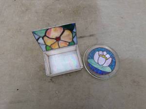 lot 211 image: Stained Glass Trinket Box and Coaster Set