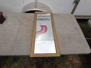 lot 221 image: Vintage Rectangular Wall Mirror with Ornate Gold Frame