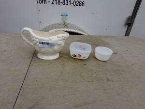 lot 255 image: Vintage White Ceramic Pitcher and Decorative Bowls Lot