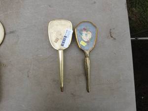 lot 286 image: Vintage Vanity Hand Mirrors and Brushes Collection
