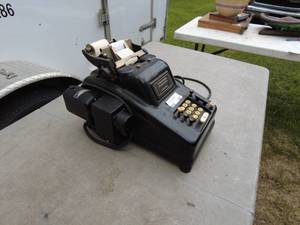 lot 337 image: Underwood Elliott Fisher Co. Universal Motor Typewriter