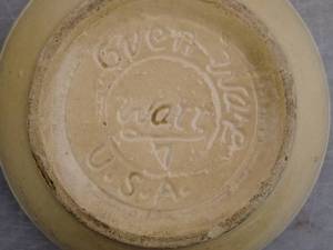 lot 348 image: Set of 3 Oven Ware Mixing Bowls USA