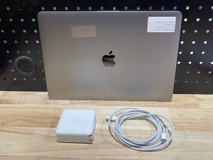 2016 MacBook Pro 13 Laptop