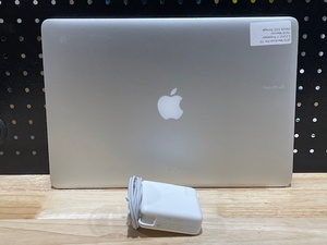 2015 MacBook Pro 15 Laptop