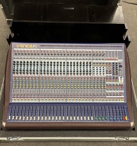 lot 11 image: Midas Venice F32 Mixing Console with Road Case