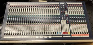 lot 13 image: Soundcraft GB2 Audio Mixer
