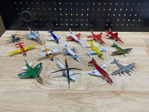 lot 7 image: Matchbox Planes
