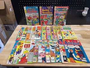 lot 22 image: Archie and Richie Rich Comic Books