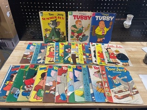 lot 23 image: Comic Books