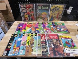 lot 25 image: Comic Books