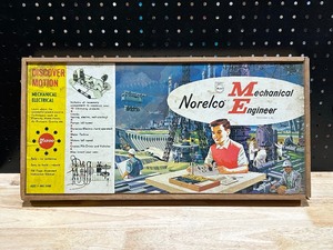 lot 57 image: Vintage Phillips Norelco Mechanical Engineer ME 1200