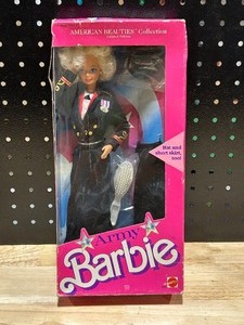 lot 58 image: Barbie 1989 Army Barbie in Dress Uniform