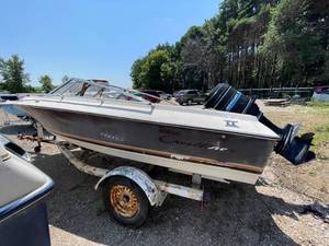 1982 Crestliner Nordic - Boat