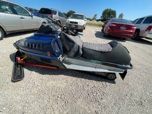 1999 Polaris 500 - Snowmobile