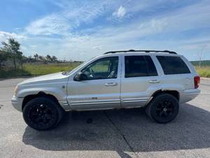 2004 Jeep Grand Cherokee Limited - 4X4