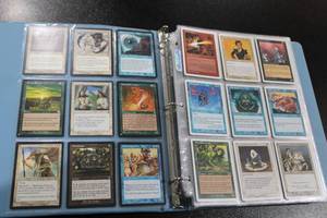 lot 62 image: 1994-2000 Magic The Gathering Collection In Three Ring Binder  500 Cards
