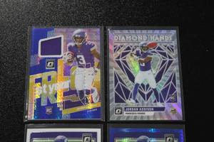 lot 65 image: 2023 Optic Jordan Addison Base Insert Parallel Jersey Relic Lot  4 Cards