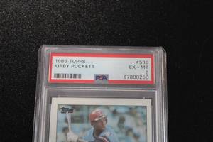 lot 73 image: 1985 Topps Kirby Puckett #536 Rookie Card PSA 6