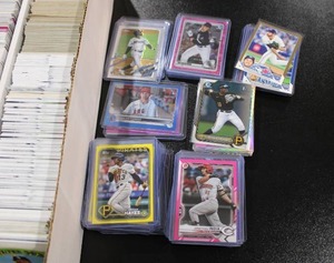 lot 106 image: Great Baseball Card Fun Lot  Rookies - Parallels - Serial Numbered - Inserts  2000 Cards