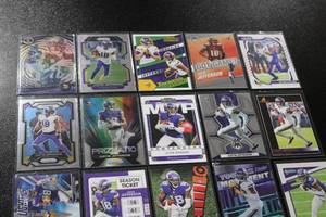 lot 40 image: Minnesota Vikings Justin Jefferson Football Card Lot  20 Different Card