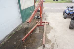 lot 85 image: Big Red Brand 3 Ton Heavy Duty Wheeled Industrial Hoist