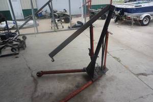 lot 87 image: Mechanics Wheeled Industrial Hoist