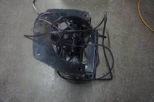 lot 95 image: Outboard Motor Universal Electric Tilt and Trim Motor