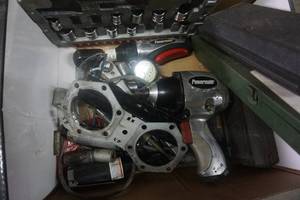 lot 101 image: Power Mate Pneumatic Impact WrenchDriver Set With Sockets