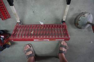 lot 104 image: Mac Tools Model TS 4500 Truck Over The Tire Step