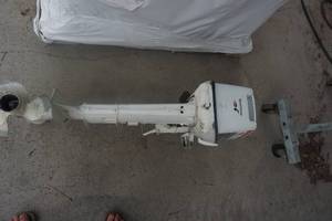 lot 125 image: Johnson Sea Horse 15 hp Outboard Motor