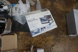 lot 169 image: Large Lot of Assorted Electronics
