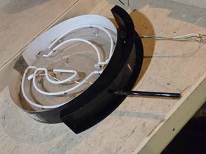 lot 36 image: 30 Neon Sign Appears to be the Letter C - Repairable Condition